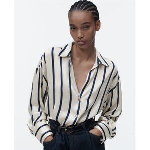 💕ZARA💕 Satin Effect Oversized Top ~ Navy Blue and White Striped Print XL